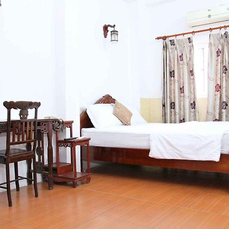 Hoang Cuong Hotel 15 Nguyen Thai Hoc 河内 外观 照片